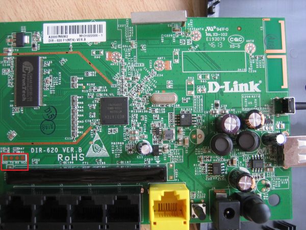 D-Link DIR-620 F1 PCB serial pinout