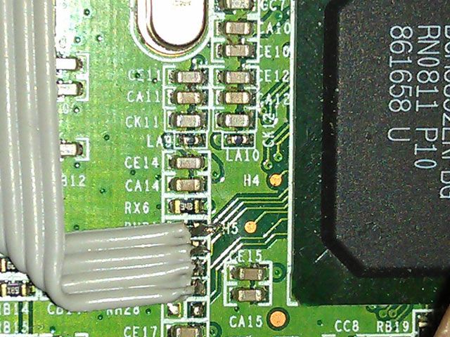 linksys.wrt54gl.usb_pins_solderd.jpg